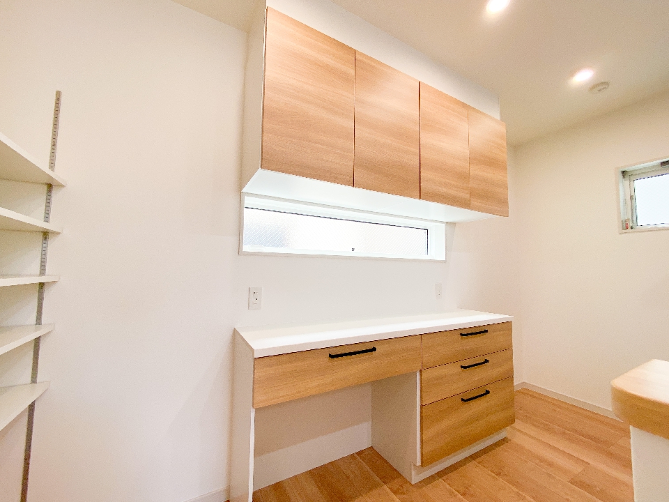 キッチンボード