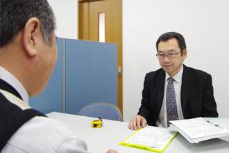 有資格者がお応えします